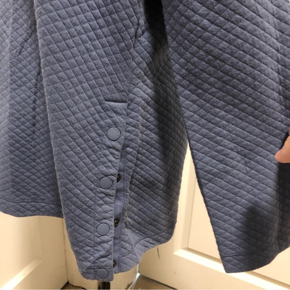 Ll Bean ladies quilted turtleneck sweater size large - Picture 4 of 6